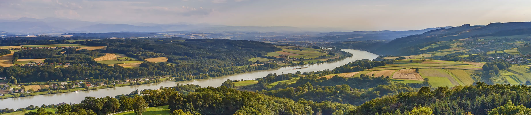 Luftaufnahme der Donau